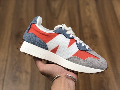 NB Shoes 327-044